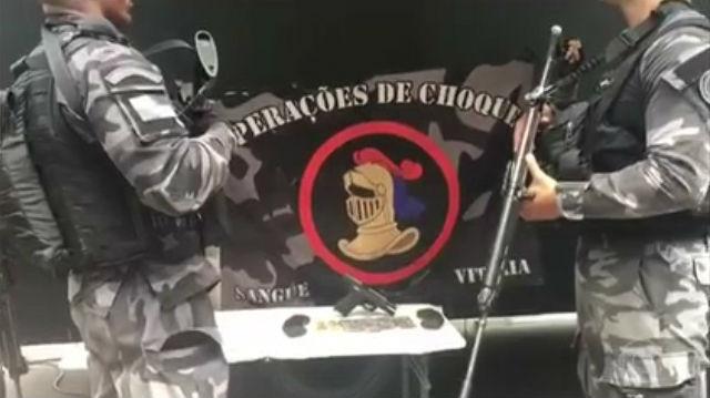 Tropa de Choque em operação na Rocinha (Crédito: TV GLOBO)