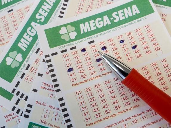 Ninguém acerta e Mega-Sena acumula com prêmio de R$ 24 milhões
