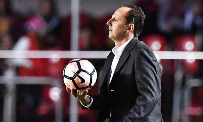 Contrato de Rogério com o Fortaleza é de um ano