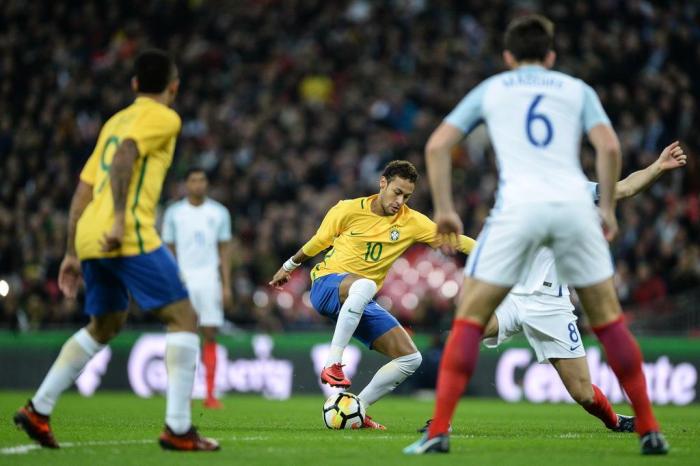Brasil enfrenta a Inglaterra em Wembley (Crédito: AFP)