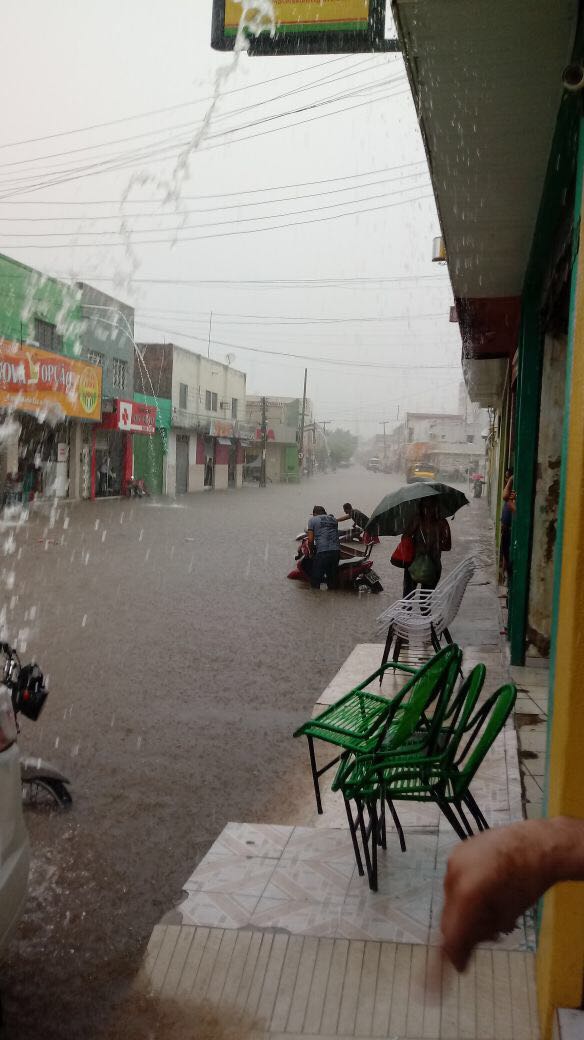 Temporal em São Raimundo Nonato (Crédito: Saoraimundo.com/Darlan Ribeiro)