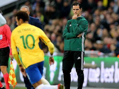 Técnico da Inglaterra diz que será "difícil" parar o Brasil na Copa