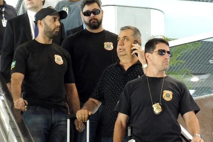 Jorge Picciani é conduzido coercitivamente para depor (Crédito: Estadão )