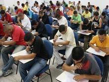 Concurso com salários de até R$ 4 mil encerra inscrições hoje