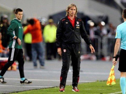 Técnico diz que Peru vai à Copa para competir e não só participar