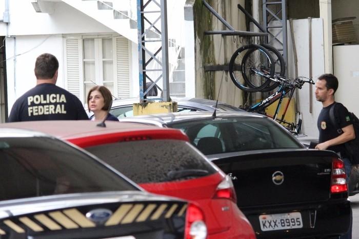 Rosinha Matheus na sede da Polícia Federal em Campos dos Goytacazes (Crédito: Phelipe Soares/NF Notícias)
