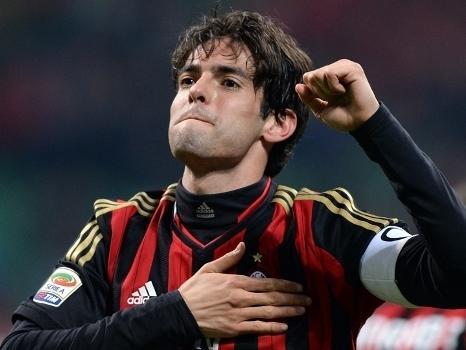 Kaká desconversa sobre aposentadoria e admite convite do Milan