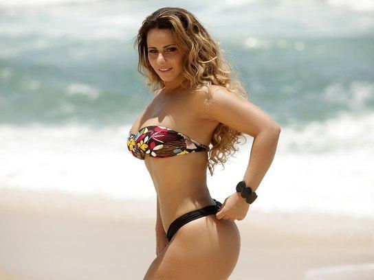 Viviane Araújo já participou do concurso da "Morena do Tchan"