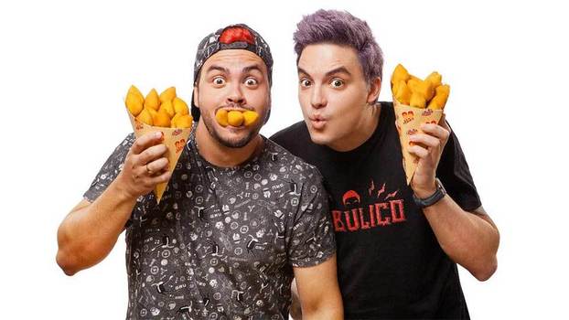 Irmãos Luccas e Felipe Neto vão patrocinar Botafogo com empresa de coxinha (Crédito: Reprodução)