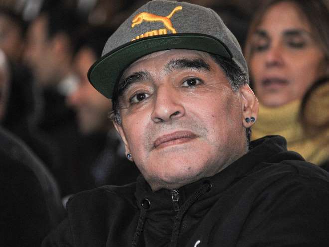 Maradona deve pedir prisão da própria filha por roubo de R$ 15 mi