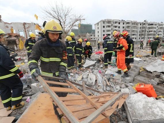 Na China, explosão em fábrica deixa dois mortos e 30 feridos