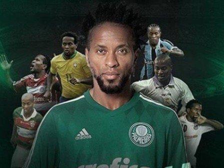 ‘Termina carreira, mas fica legado’, diz Zé Roberto sobre futebol