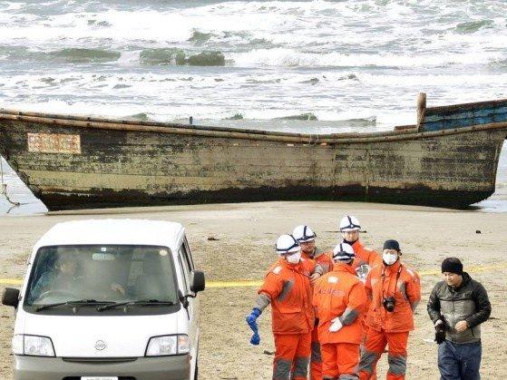 Oito esqueletos são encontrados em "barco fantasma" no Japão