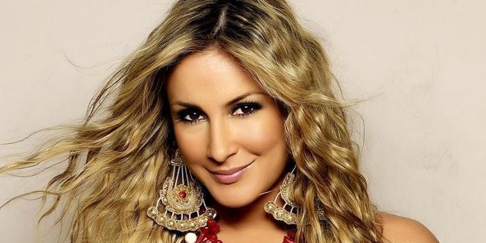 Claudia Leitte é condenada a pagar R$382 mil para ex-guitarrista
