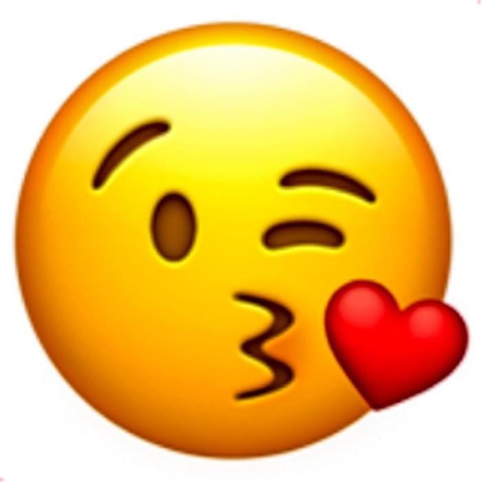 Feto reproduzindo emoji durante ultrassom viraliza na internet