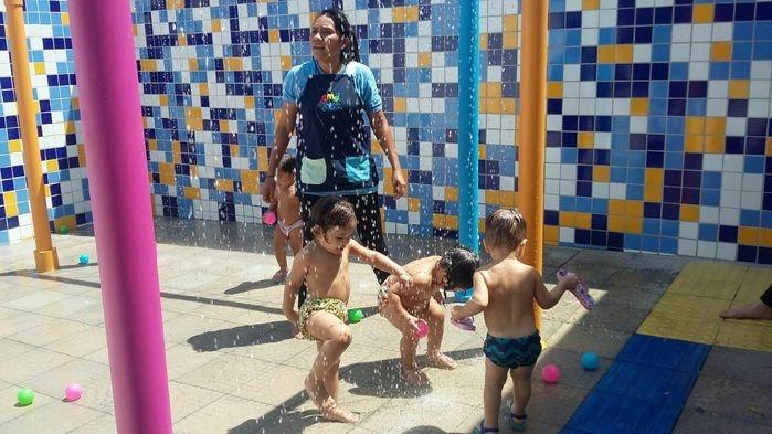 Momento de lazer ameniza o calor do período (Crédito: Reprodução)