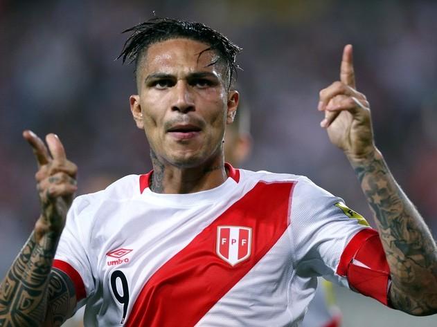 Guerrero é pego no antidoping em jogo do Peru nas eliminatórias