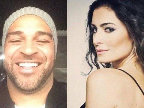 Após fim com o pai de Neymar, Franciely volta a sair com Adriano