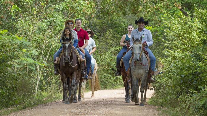 Bonito, Mato Grosso do Sul. Passeios a cavalo, no roteiro. (Crédito: Divulgação)