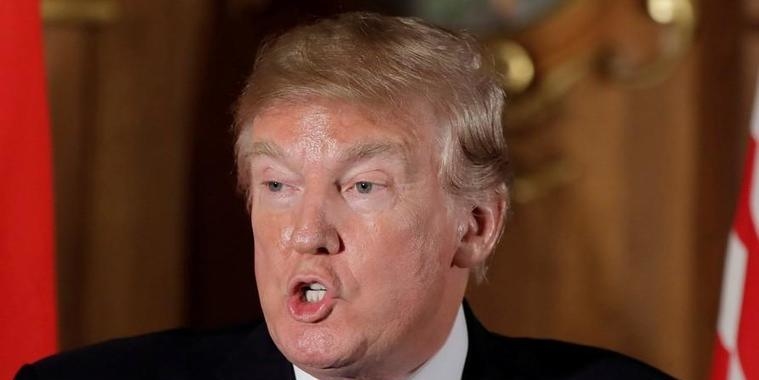 Trump diz que tiroteio com 26 mortos não é problema de armas