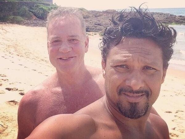 Luiz Fernando posta foto rara com marido: ‘Moreno do meu coração'