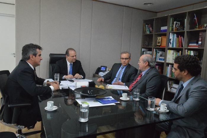 Prefeito esteve reunido com o senador Ciro Nogueira (Crédito: Reprodução)
