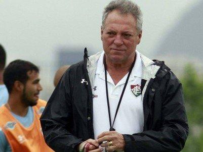 Abad admite que futebol do Fluminense sofrerá mudanças