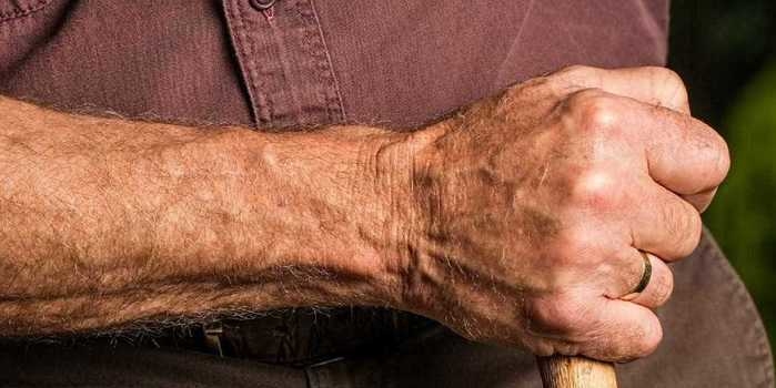Expectativa de vida do brasileiro é de 75,8 anos, aponta IBGE