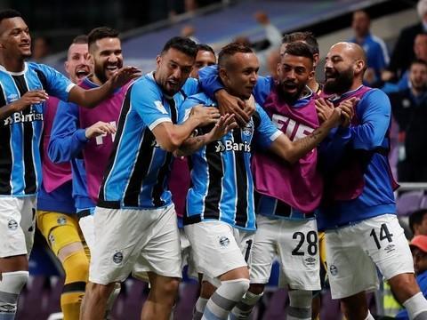 Com gol na prorrogação, Grêmio garante vaga na decisão do Mundial