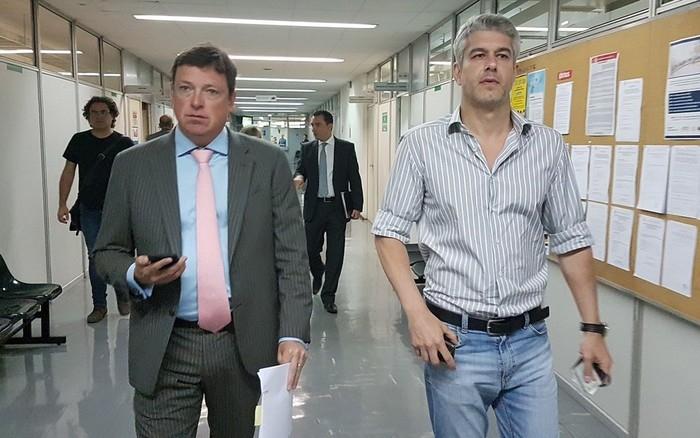 Cunhado da apresentadora Ana Hickmann, chega ao Fórum Lafayette