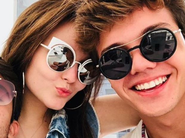 Larissa Manoela é flagrada pela primeira vez com novo namorado