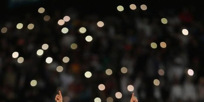 CR7 quer contrato para ficar no nível salarial de Messi e Neymar