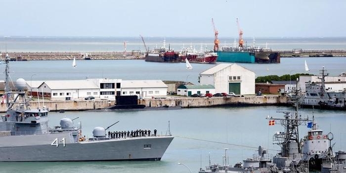 Argentina investiga sinais de submarino a 477m de profundidade