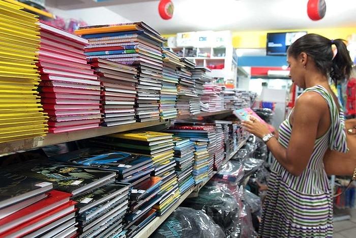 Compra do material escolar para o ano letivo de 2018