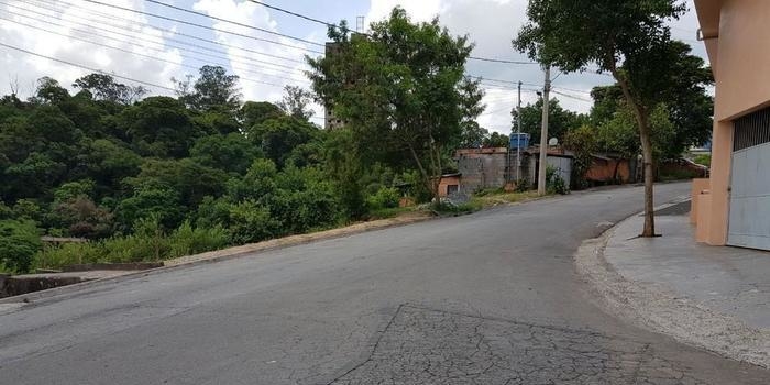 Garoto de 9 anos mata a pauladas colega que o chamava de 'caolho'