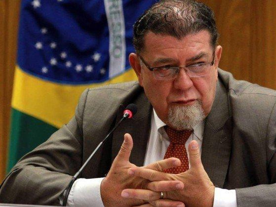 Venezuela expulsa embaixador do Brasil: ‘Persona non grata’