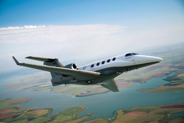 Avião da empresa Embraer