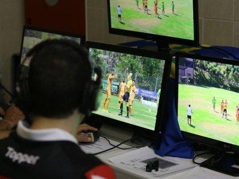 Pezão veta projeto de lei que obriga o uso de árbitro de vídeo