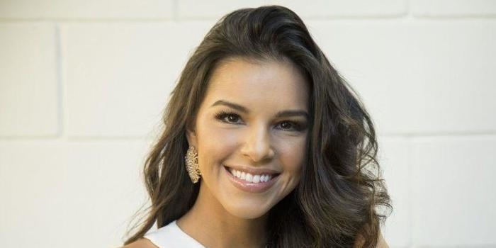 Mariana Rios namora em segredo com milionário há seis meses