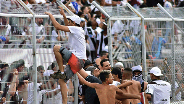 Ponte Preta foi punida por conta da confusão (Crédito: Gazetta Press)
