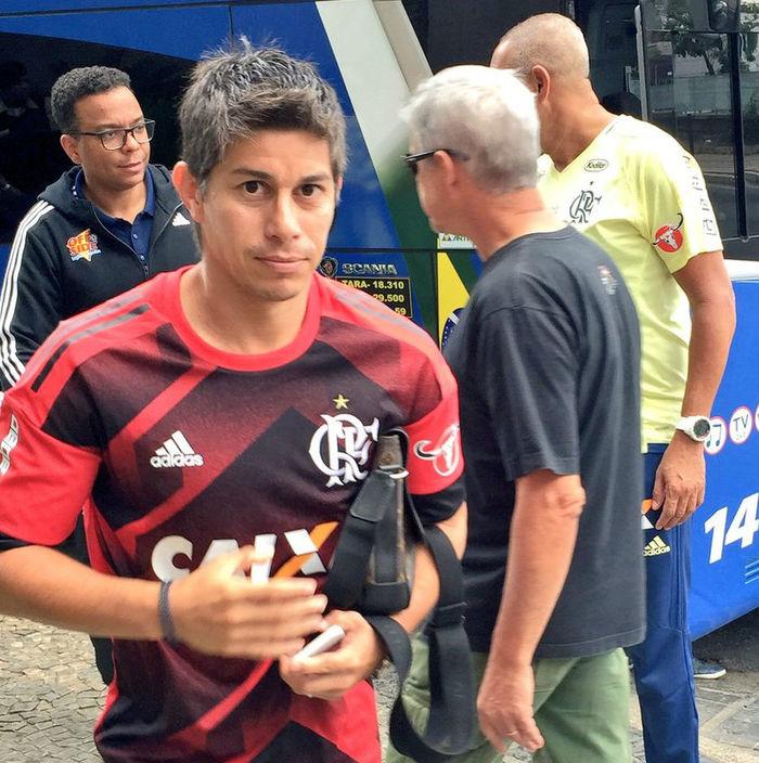 Argentino só atuou por 27 minutos pelo Flamengo (Crédito: Reprodução )