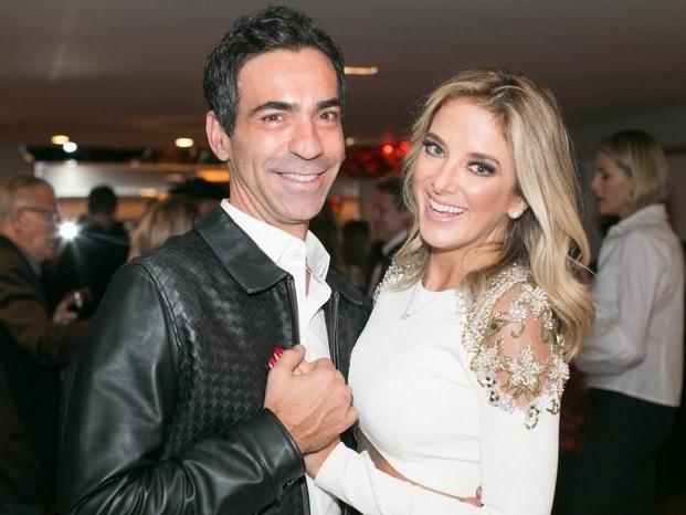César Tralli faz jabá de casamento e diretor o repreende