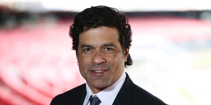 Raí assume posto de Pinotti como novo diretor do São Paulo