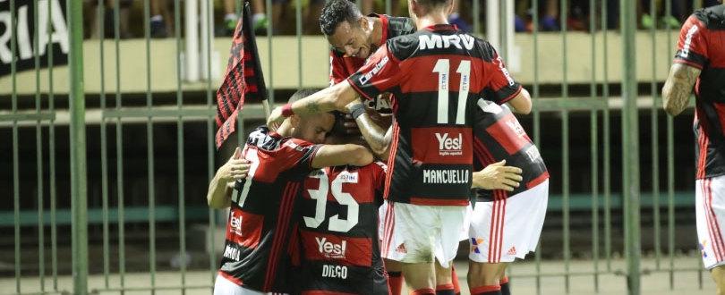 Flamengo vence Macaé e segue 100% no Campeonato Carioca