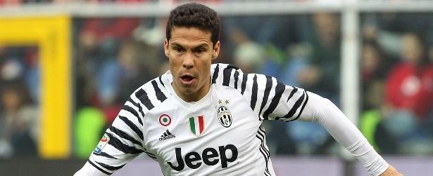 Na mira do SP, Hernanes não é inscrito pela Juventus na Champions