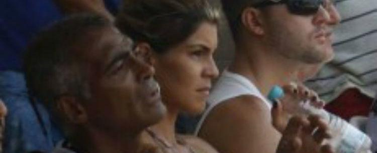 Ex-jogador Romário decide terminar com loira 20 anos mais jovem