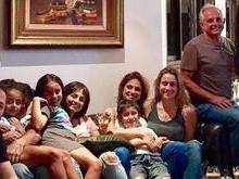 Fernanda Gentil conhece a família da namorada: 'Surpresa deu certo'
