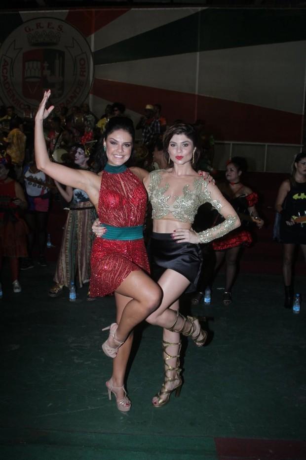Paloma Bernardi e Julianne Trevisol (Crédito: Reprodução)