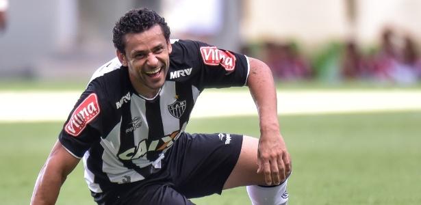 Atlético-MG busca resultado no 2º tempo e garante liderança
