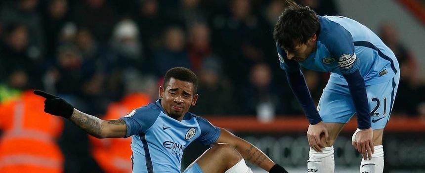 Gabriel Jesus sofre fratura no dedinho e pode ficar três meses fora